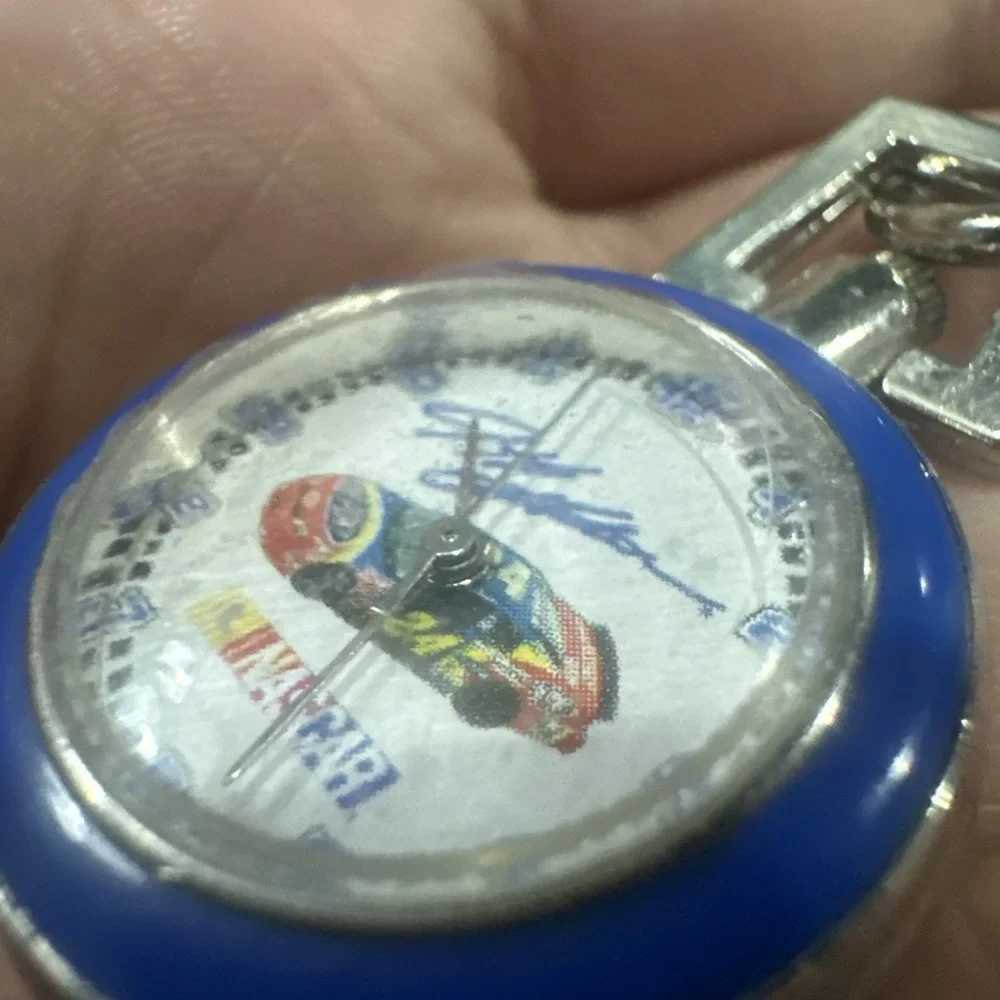 Working 24 Nascar Jeff Gordon Small Pocket Watch Keychain Silver Tone